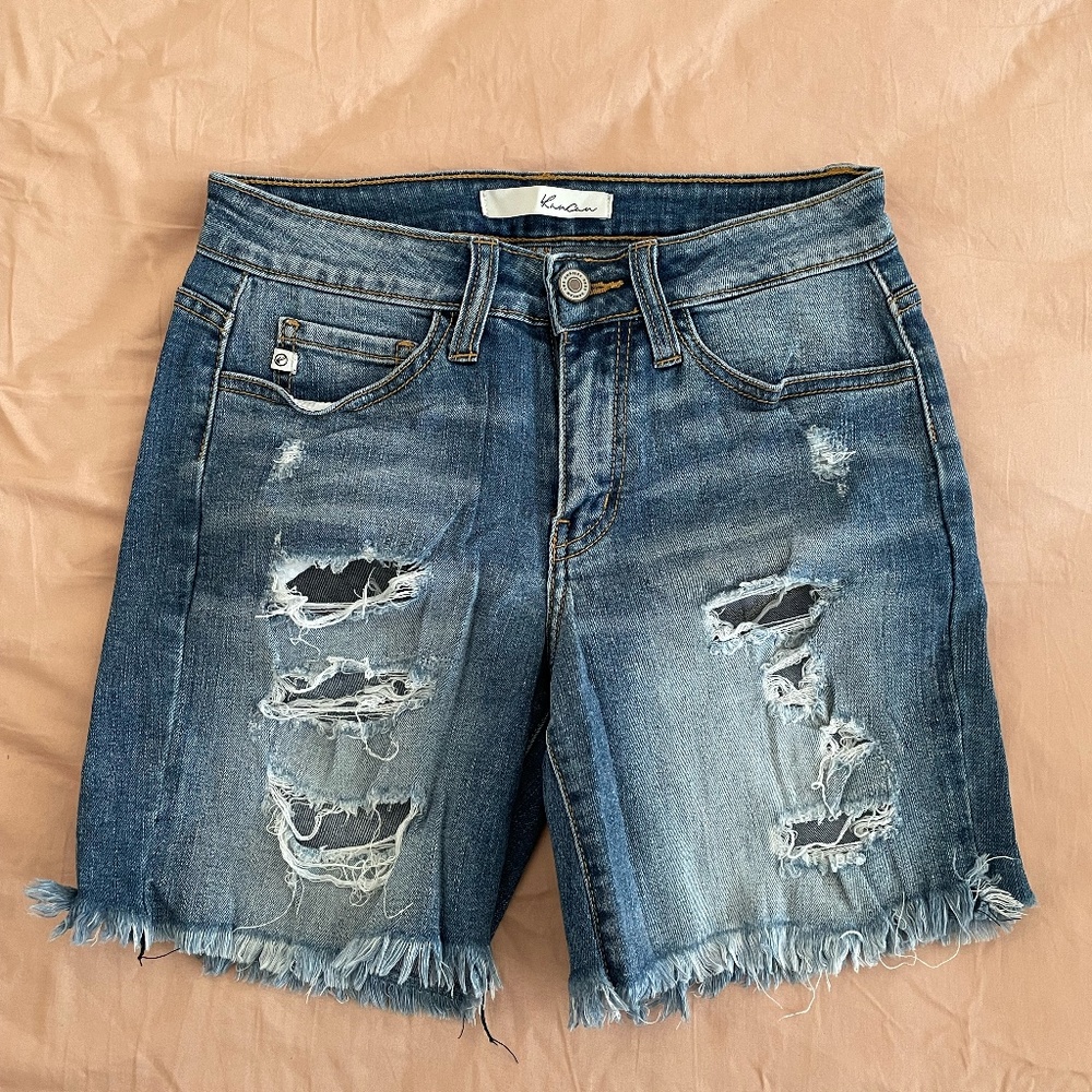Ripped shorts
